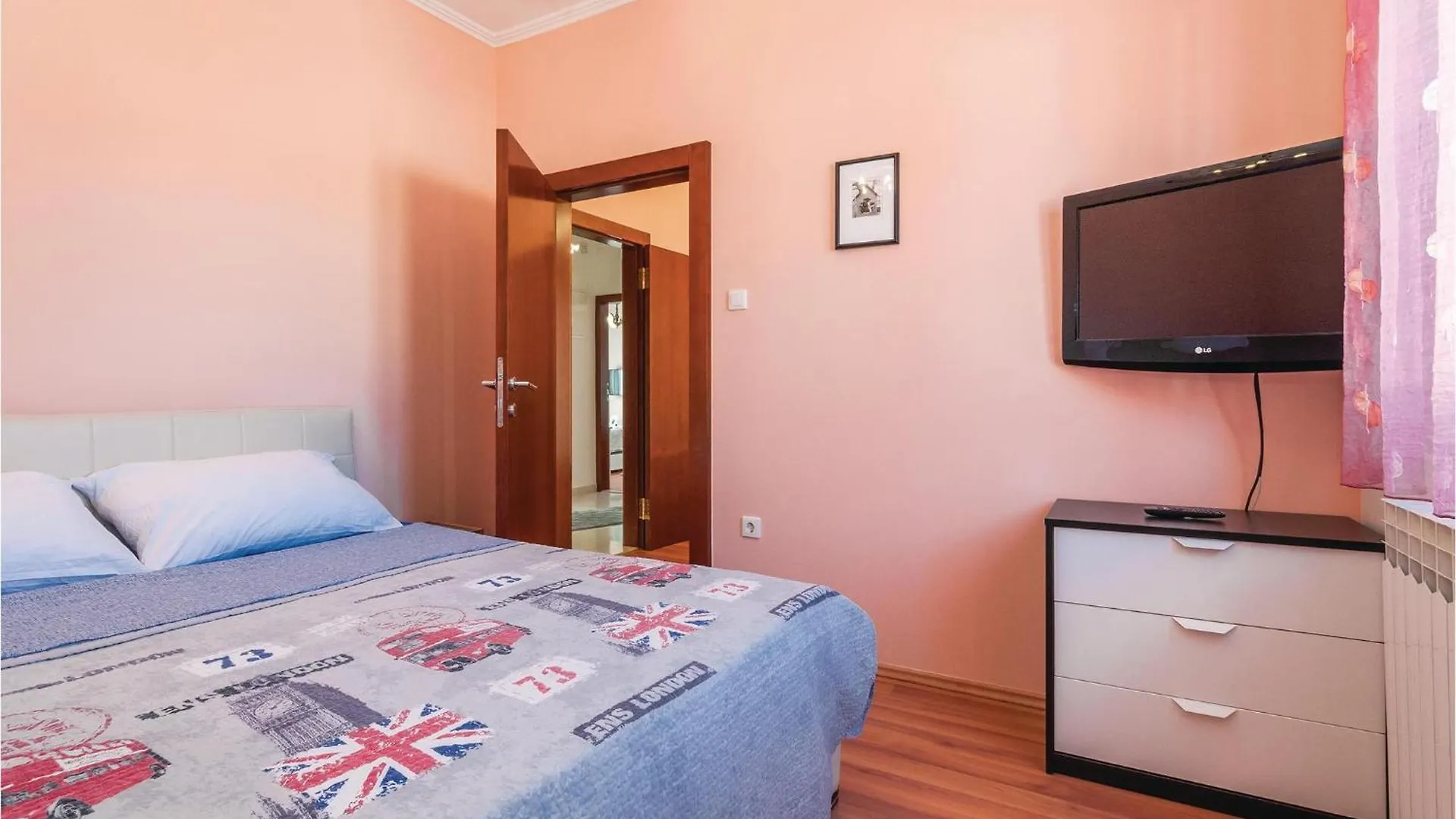 Nice Home In Zadar With Wifi Holiday home